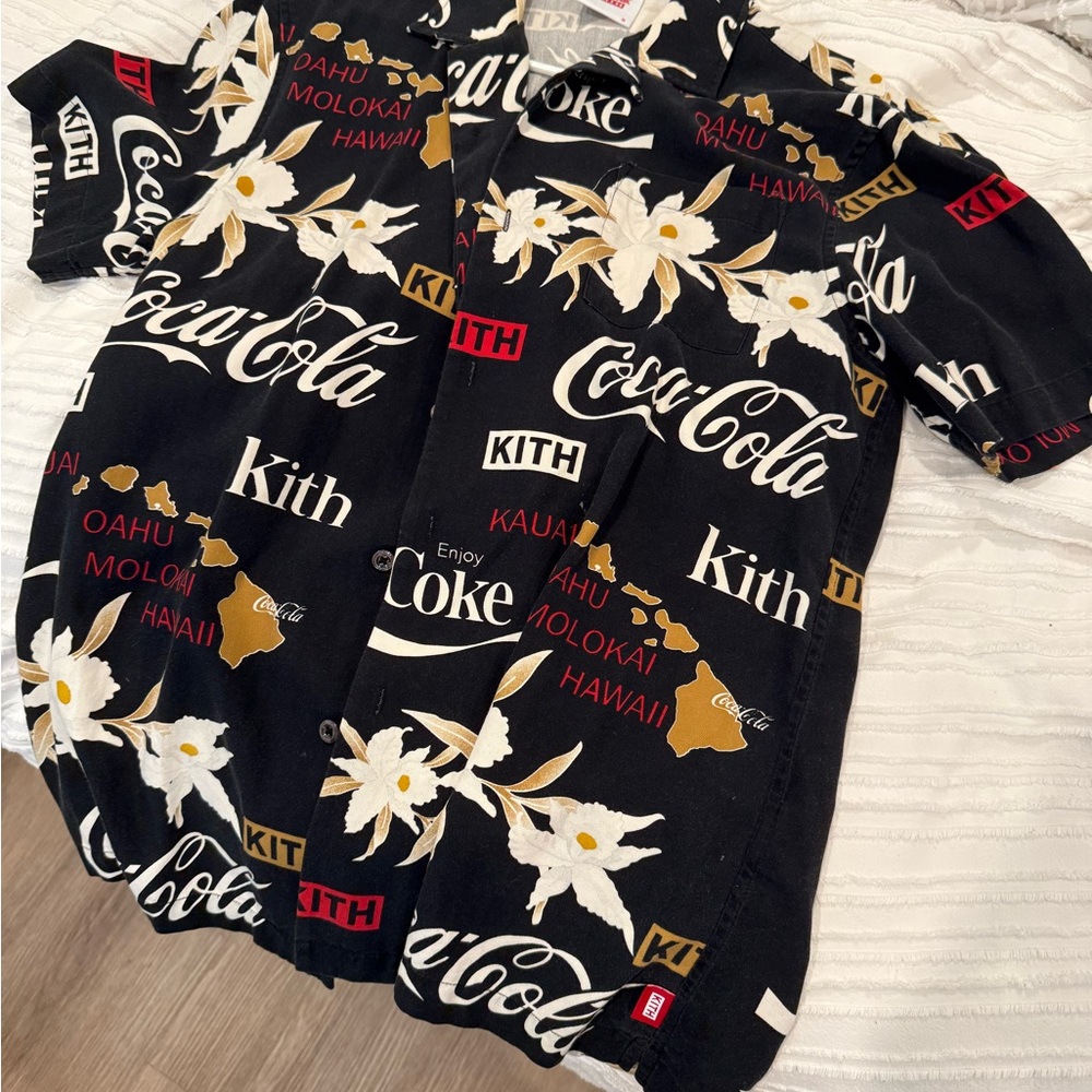 Kith Black and Gold Hawaiian Shirt